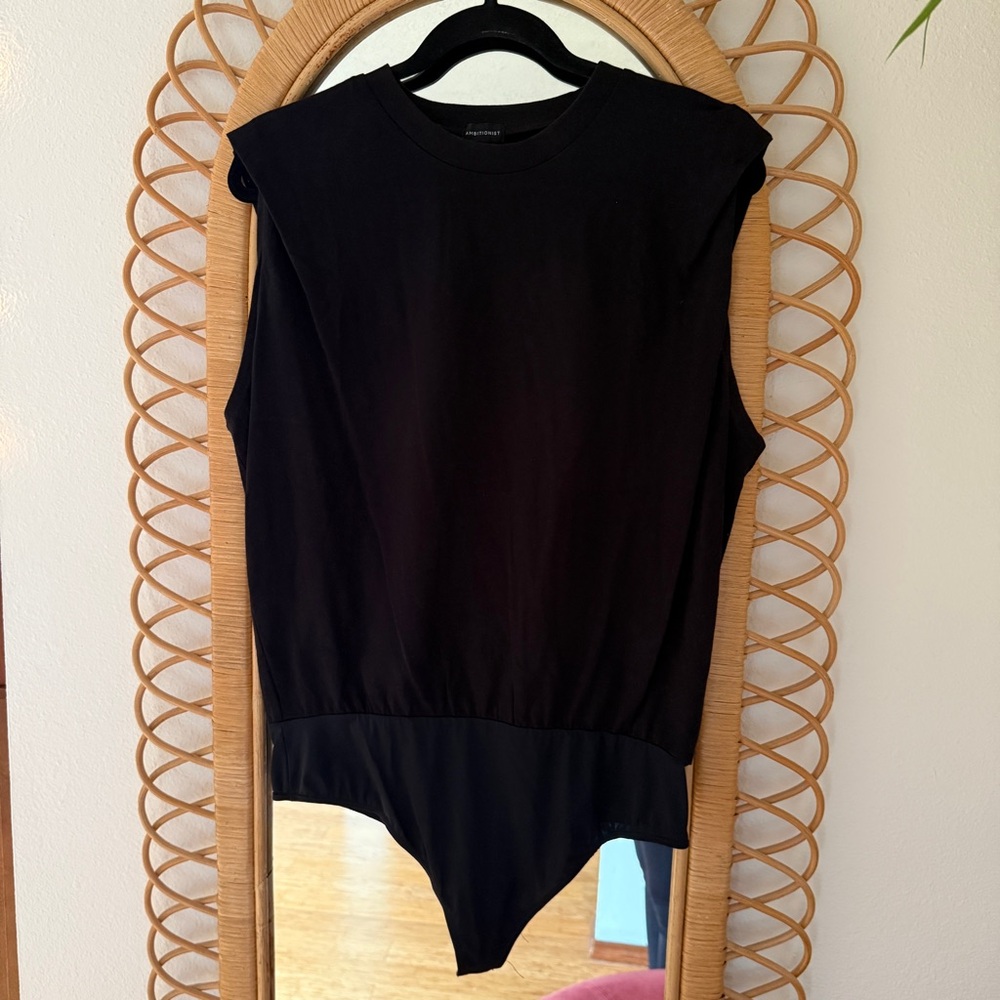 Ambitionist Muscle Tee Thing Bodysuit, sz L